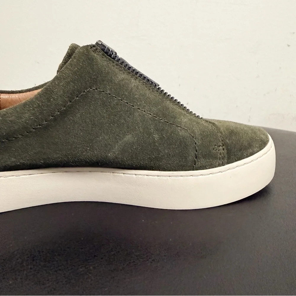 Frye Forest Green Suede Lena Zip Up Slip On Low Ivory Trim Top Sneaker 8 8M